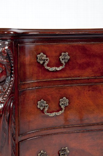 Antique Fine Antique Sepentine Chest of Drawers