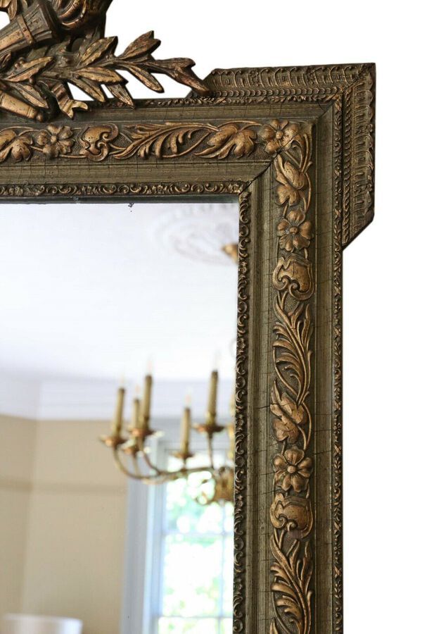Antique Antique large fine quality 19th Century gilt overmantle or wall mirror