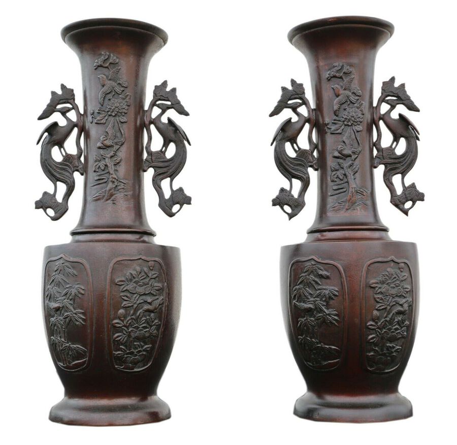 Antique Antique large fine quality pair of Japanese bronze vases Meiji period 19th C