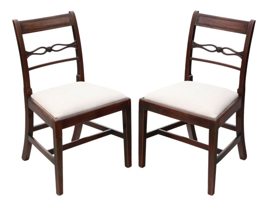 Antique quality pair of Georgian mahogany dining side hall bedroom chairs C1800