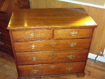 Antique Small Oak Chest of Drawers