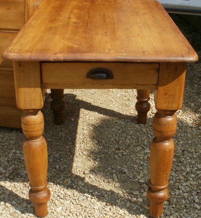 Antique Victorian Pine Table