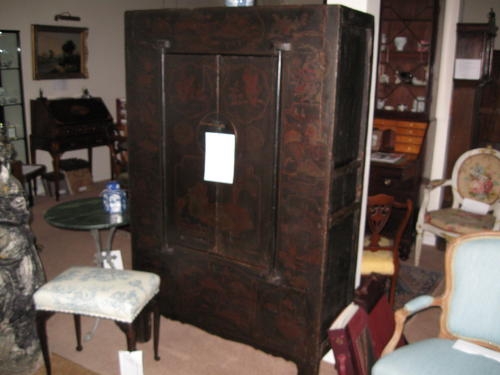 Antique chinese cabinet