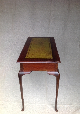 Antique A FINE ANTIQUE EDWARDIAN MAHOGANY LADIES WRITING OR OCCASSIONAL TABLE