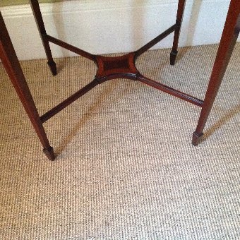Antique EDWARDIAN OVAL SHERATON REVIVAL MAHOGANY OCCASIONAL TABLE