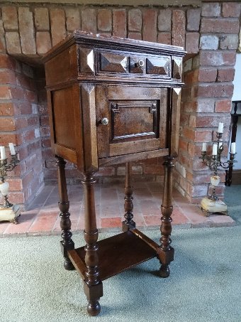 Antique BEAUTIFUL 19thc FRENCH EMPIRE WALNUT BEDSIDE CABINET POT CUPBOARD SIDE TABLE