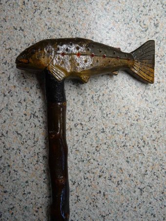 Antique ANTIQUE VINTAGE HAND CARVED ANGLING FISHING RAINBOW TROUT WALKING STICK CANE