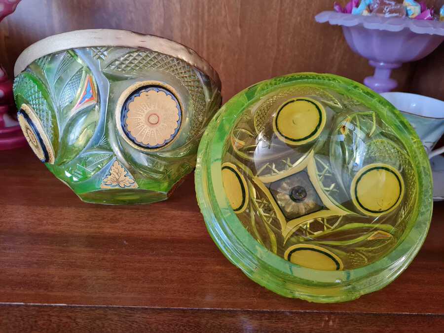 Antique Antique Bohemian Uranium Vaseline Glass Bombonier For Islamic Market