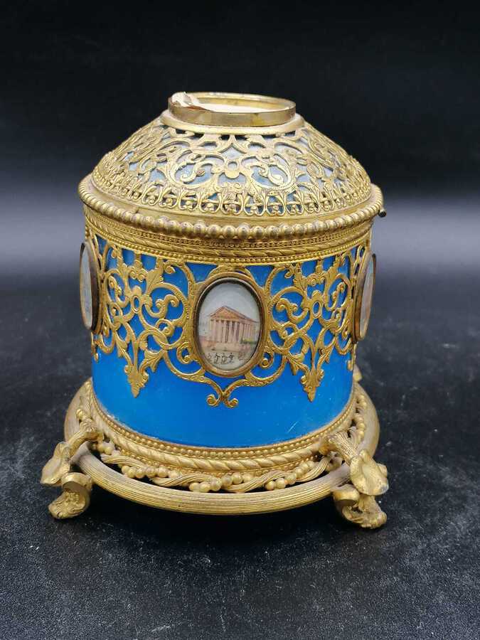 Antique Exclusive Large Box / Box In Blue Opaline Glass With Miniatures From Paris / Palais-royal