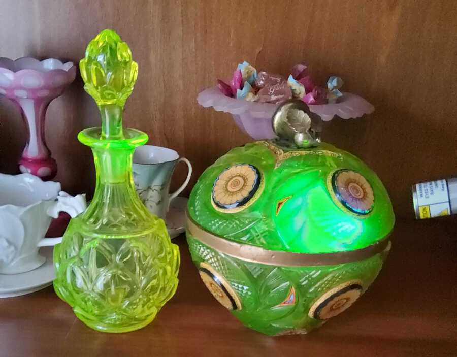 Antique Antique Bohemian Vaseline Uranium Glass Perfume Bottle / Decanter, Artichoke Vaseline Glass Bottle