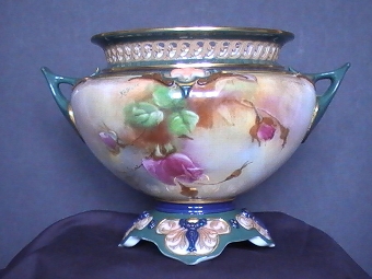 Antique ROYAL WORCESTER VASE WITH HAND PAINTED ROSES - signed Kitty Blake - 1905