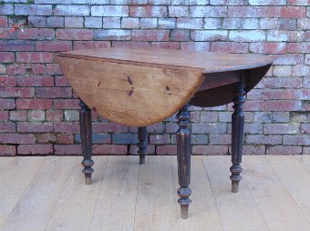 19c Drop Leaf Table