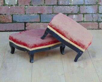 Pair Prayer Stools