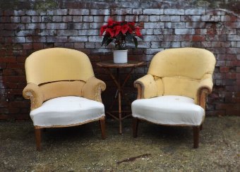 Pair of French crapaud armchairs for re-upholstery