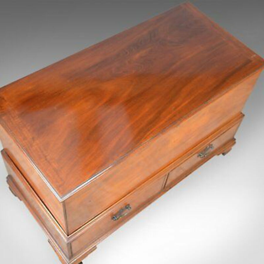 Antique Antique, Mule Chest, English, Georgian Housekeepers Trunk, Mahogany, Circa 1780