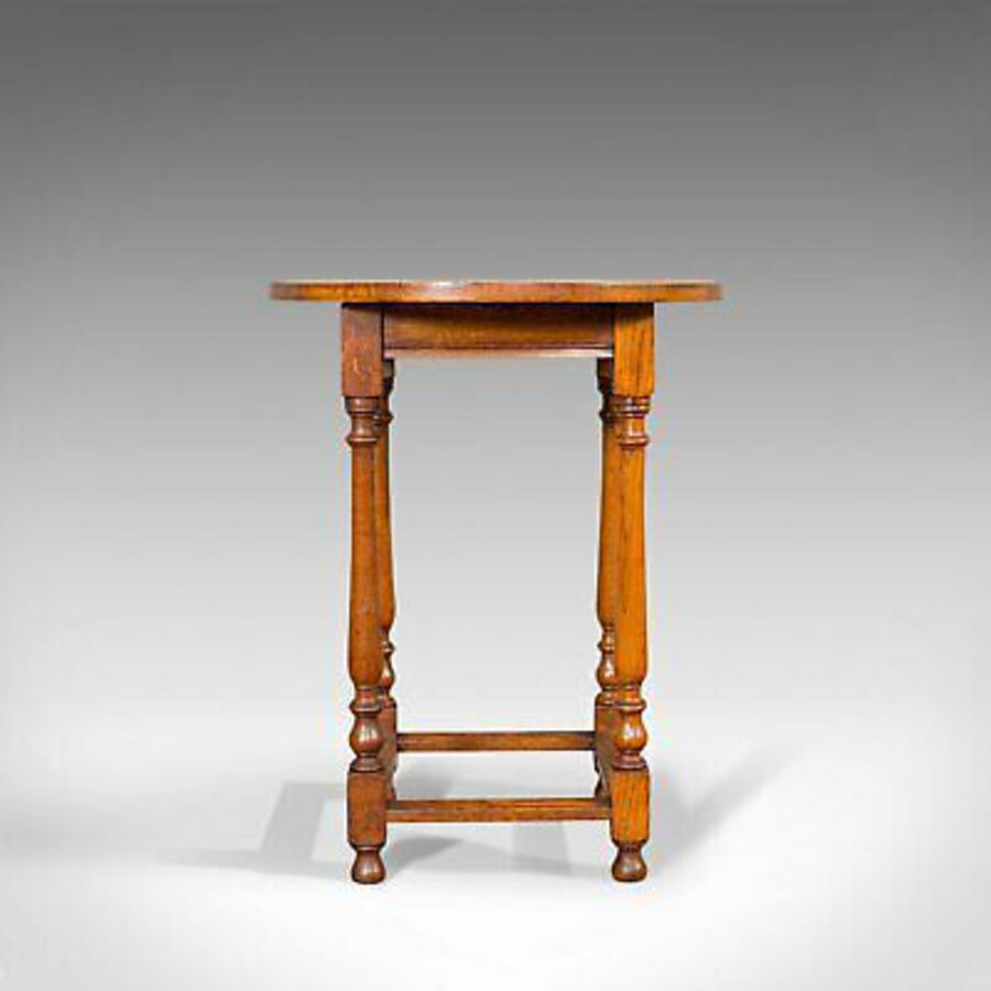 Antique Antique Circular Occasional Table, English, Oak, Side, Lamp, Edwardian, C.1910