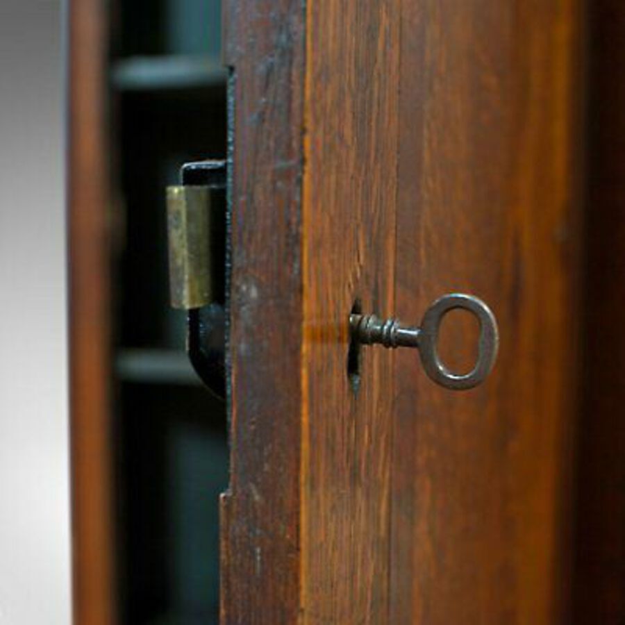 Antique Antique Corner Cabinet, English, Georgian, Oak, Hanging, Wall Cupboard, c.1780