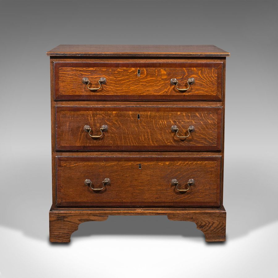 Antique Antique Compact Chest Of Drawers, English, Oak, Bedside Cabinet, Georgian, 1800