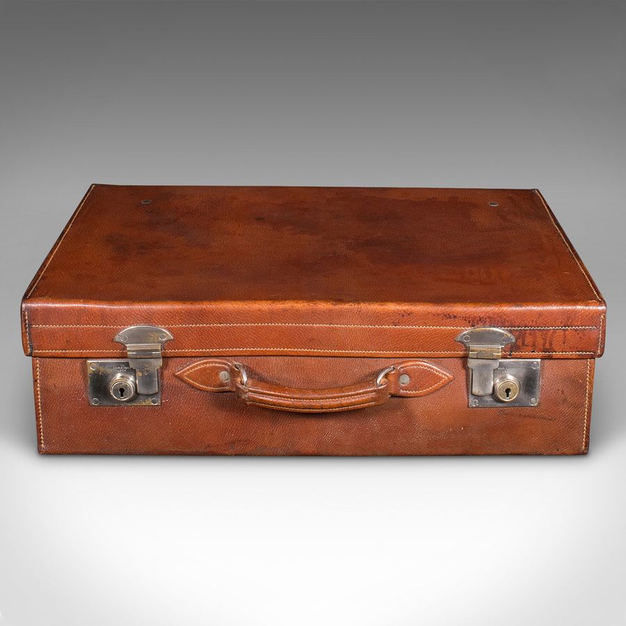 Antique Antique Gentleman's Valet Suitcase, English, Leather, Fitted Interior, C.1920