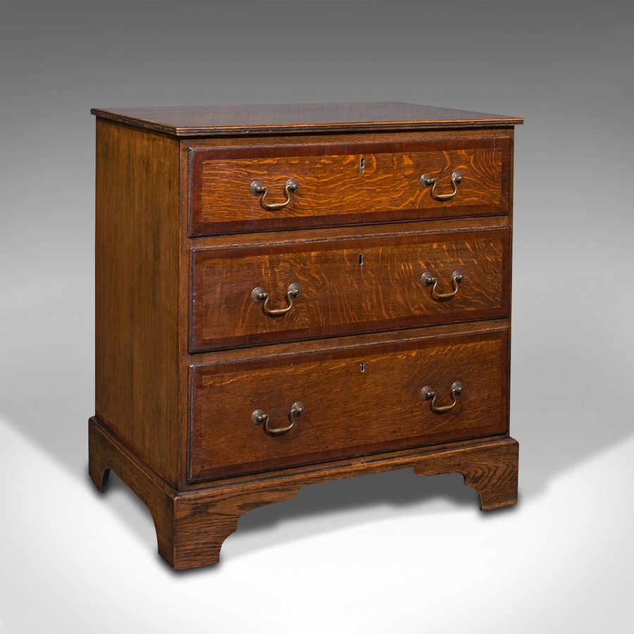 Antique Antique Compact Chest Of Drawers, English, Oak, Bedside Cabinet, Georgian, 1800