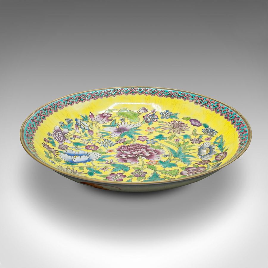 Antique Antique Famille Jaune Decorative Dish, Chinese, Display Plate, Qing, Victorian