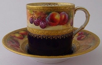 Unusual Royal Worcester Fruits Cup And Saucer Signed By Bagnall - Dating To 1929
