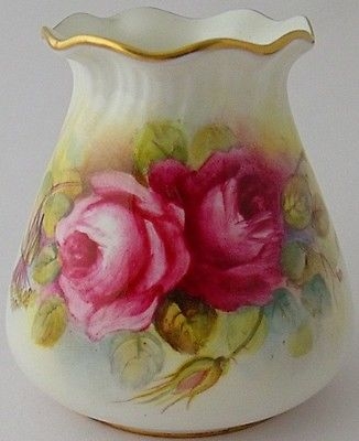 Fabulous Royal Worcester G957 Vase Painted With Roses By P Huntley Circa 1951