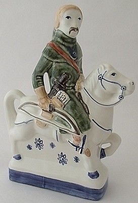 Superb Rye Pottery Figure Of The Yeoman - Canterbury Tales Series
