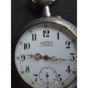 Antique Saboneta average clock, chronom