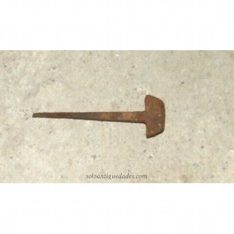 Antique Nail with rectangular head (28 units)