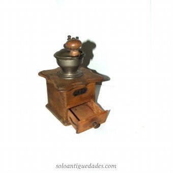 Antique Coffee grinder. Brand PE AND