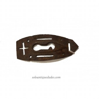 Shield or door lock with oval