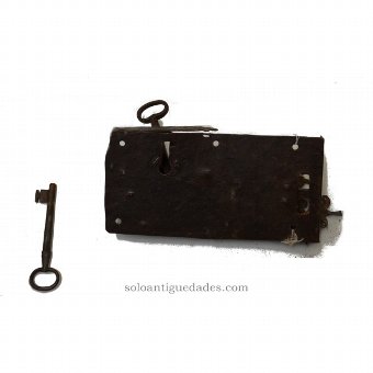 Antique Rectangular Lock decorated shield