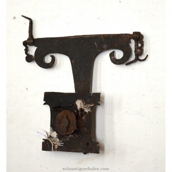 Antique Lock with scroll shaped pin