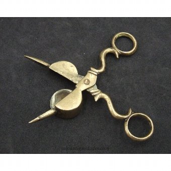 Antique Snuffer
