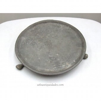 Antique Fruit circular metal