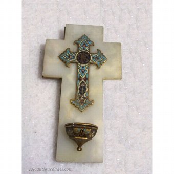 Benditera white marble cross enamelled