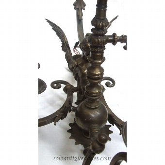 Antique Lamp decorated with bronze sculpture