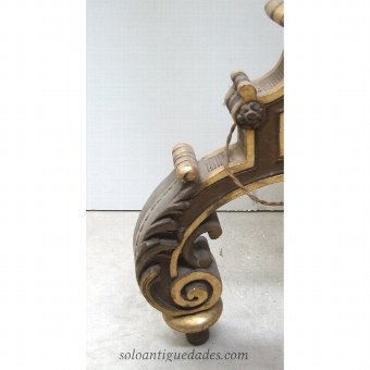 Antique Lamp, Baroque foot