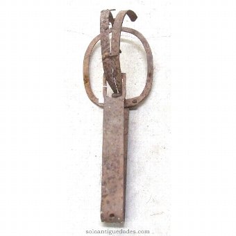 Antique Iron trap formed by several pieces