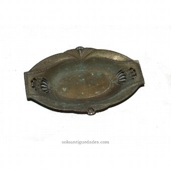 Antique Metal tray with oval base
