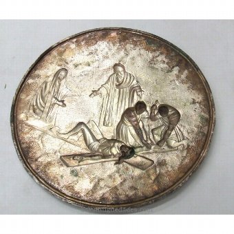 Tray. Crucifixion of Christ