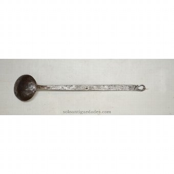 Plain and decorated bucket handle