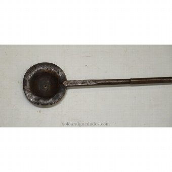 Antique Iron bucket and ring handle