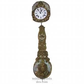 Watch Type Morez. With gong and calendar