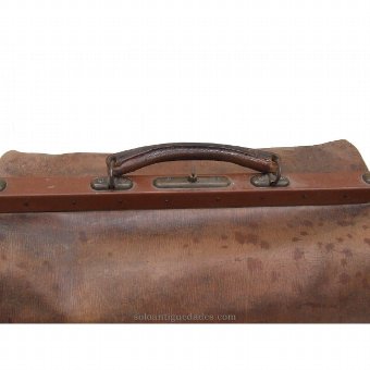 Antique Manual manufacturing Suitcase