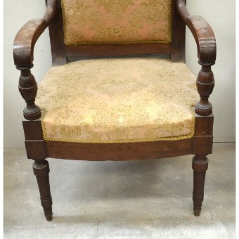 Antique Old Victorian chair