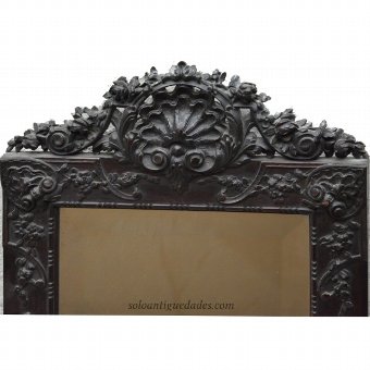 Antique Wall mirror linked to late Baroque