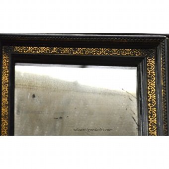 Antique Mirror linked with Italian neoclassical