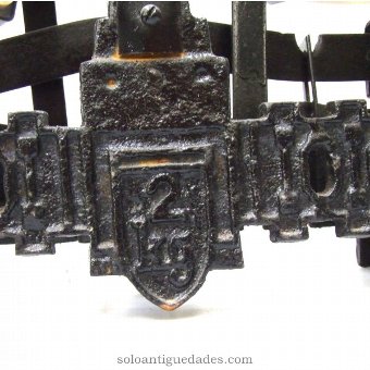 Antique Scale nineteenth century iron